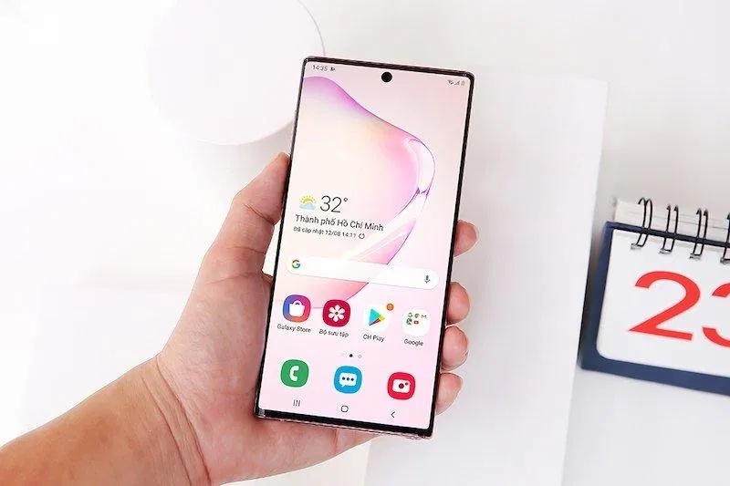 Mặt trước Note 10 ( nguồn: Internet)