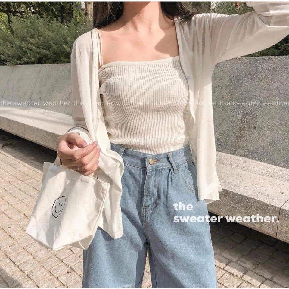 Set áo cùng màu tuy kín đáo nhưng vẫn gợi cảm, rất thích hợp cho tiết trời mùa thu (nguồn: Internet). Set áo cùng màu tuy kín đáo nhưng vẫn gợi cảm, rất thích hợp cho tiết trời mùa thu (nguồn: Internet).