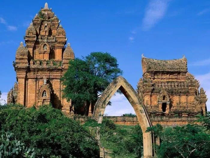 Tháp chàm(Nguồn: Internet)