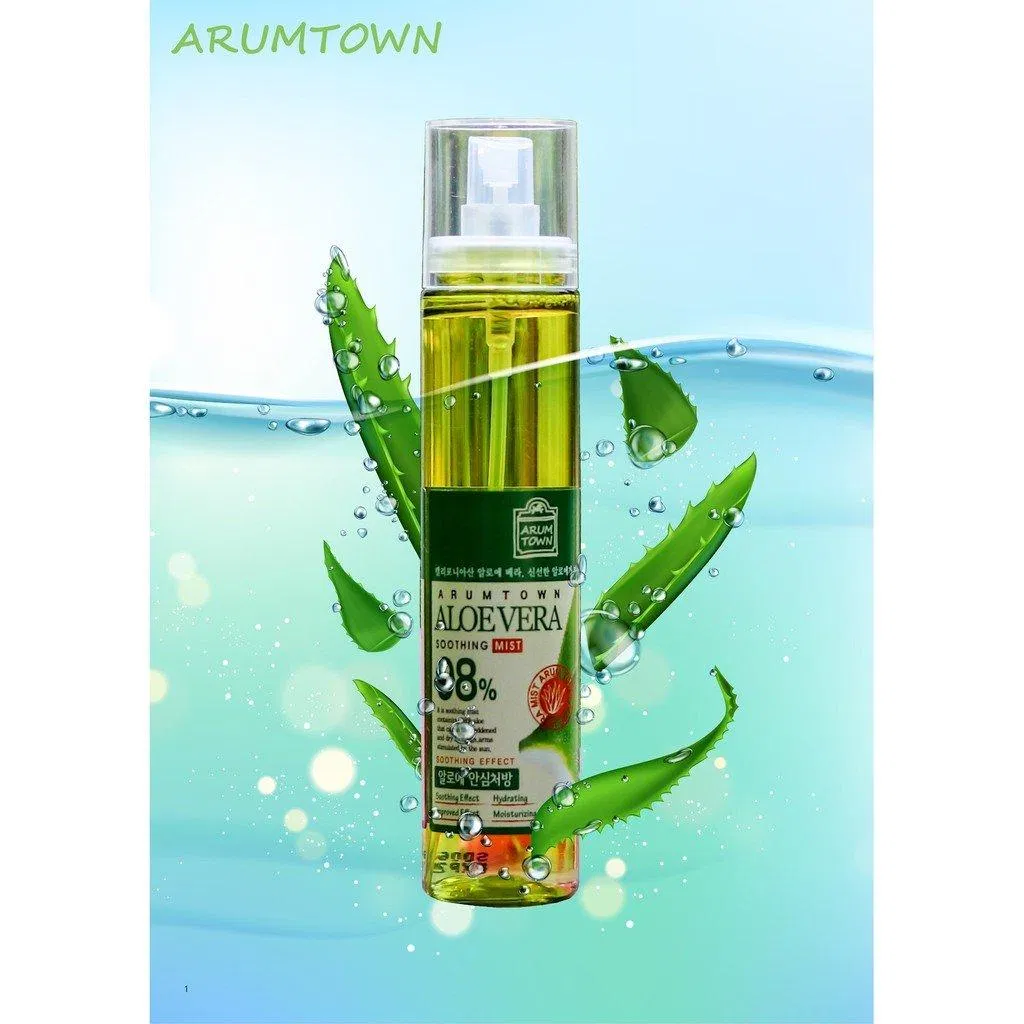 Xịt khoáng Arumtown Aloe Vera Soothing Mist có thiết kế tươi mát một màu xanh, tạo cảm giác hòa mình với thiên nhiên. (nguồn: Internet)