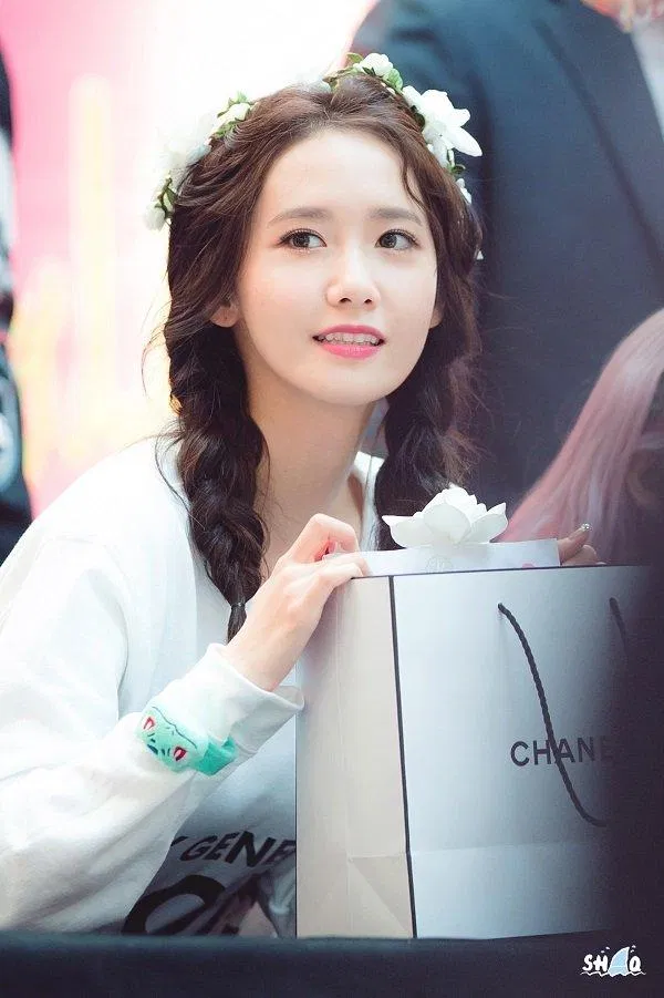 5 idol KPOP sở hữu gương mặt baby face cực kỳ đáng yêu, ngây thơ (G) I-DLE 5 idol KPOP sở hữu gương mặt baby face Baby baby face Black Pink BLACKPINK LISA BTS BTS Jungkook center đáng yêu em bé EXO idol KPOP jeon jungkook JungKook Lisa maknae mặt mộc Shuhua SNSD xiumin Yoona