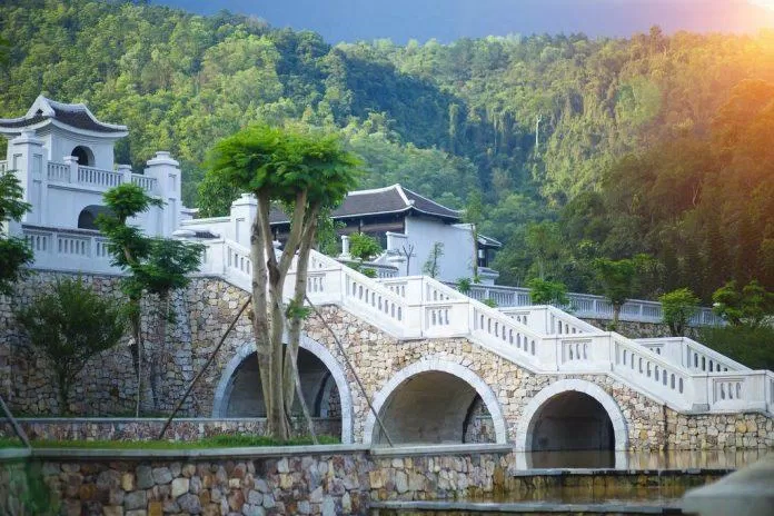 Golden Age by Legacy Yên Tử Resort (Nguồn Internet)