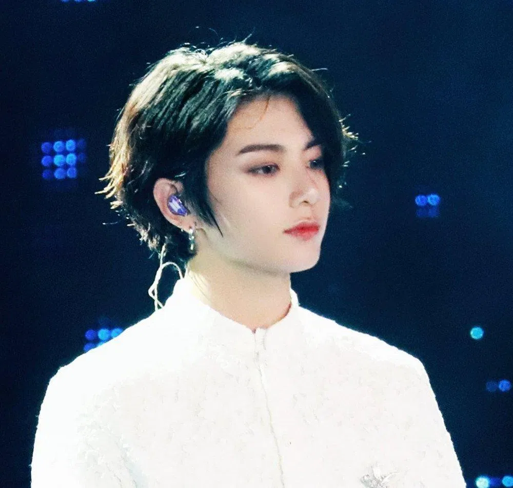 Điểm mặt 6 center thuộc cung Xử Nữ quyền lực và nhan sắc bậc nhất KPOP (G)I-DLE 6 center cung Xử Nữ BTS IZ*ONE jeon jungkook JungKook Jungkook (BTS) Kim Yohan Nayeon Nayeon TWICE Nhan sắc nữ quyền Oh My Girl Soyeon Twice Wonyoung X1 Xử Nữ Yohan X1 YooA YooA Oh My Girl