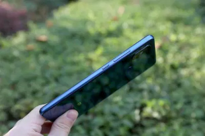 Nút điều khiển của Xiaomi Mi 8 SE