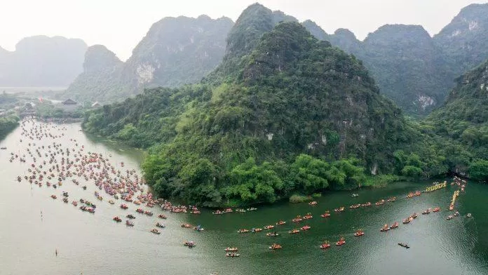 Lễ hội Tràng An (Lễ hội truyền thống thờ Đức Thánh Minh Đại Vương). (Nguồn: Internet)