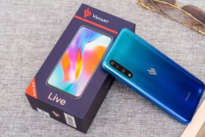 Vỏ hộp Vsmart Live được trang trí bắt mắt. (Nguồn: Internet)