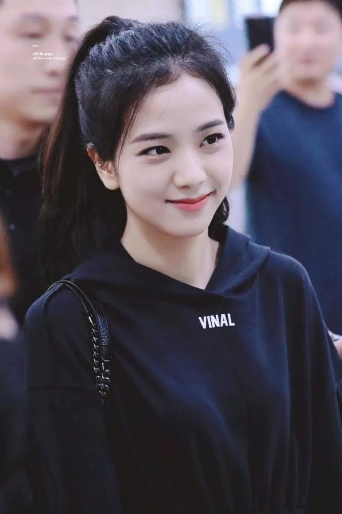 Kim Jisoo trong vai Eun Young Cho (ảnh: internet) Kim Jisoo trong vai Eun Young Cho (ảnh: internet)
