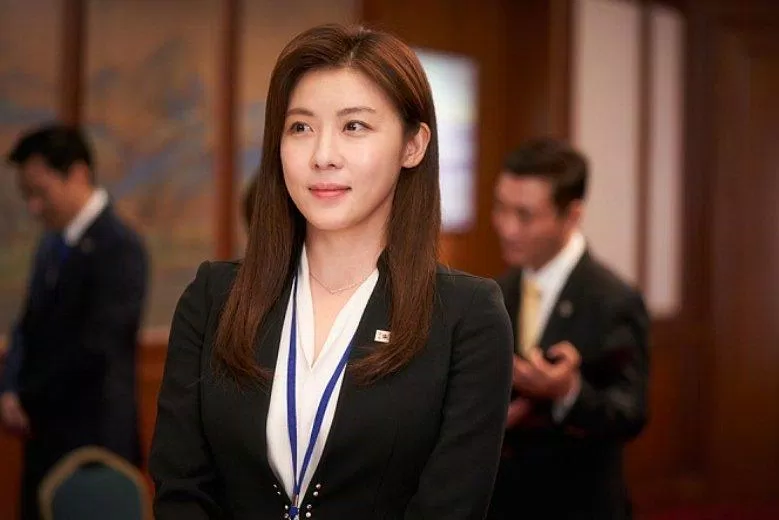 Tạo hình nhân vật của Ha Ji Won trong phim (Nguồn: Internet).