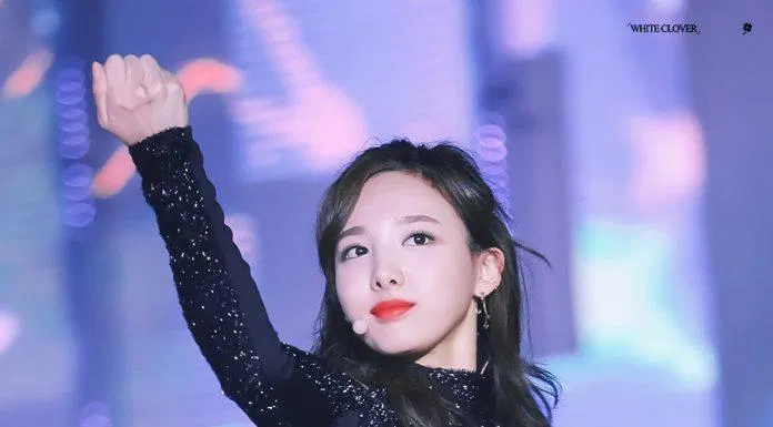 Nayeon xinh đẹp nhẹ nhàng (Ảnh: Internet)