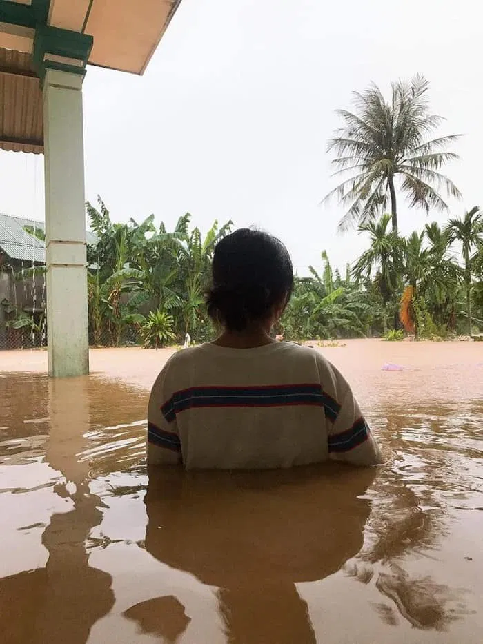 Tình cảnh ngập trong nước (Ảnh: Internet)