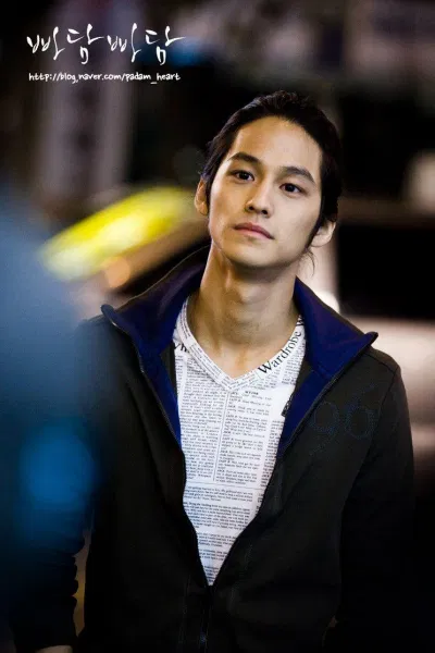 Kim Bum đẹp trai cá tính trong phim (Nguồn: Internet)