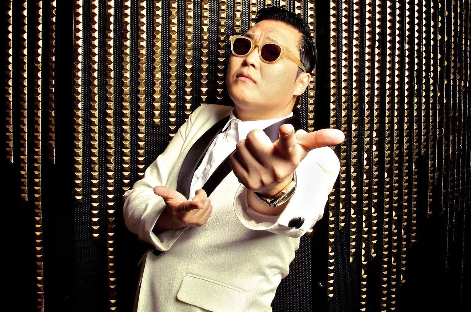 PSY là nam rapper Hàn Quốc đầu tiên sở hữu MV 1 tỉ views. (Ảnh: Internet)