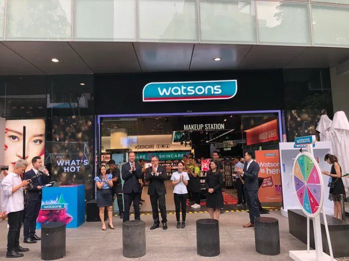 Cửa hàng đầu tiên của Watsons tọa lạc tại Bitexco (Nguồn: Internet).