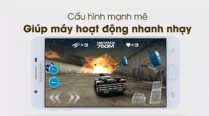 Chơi game với