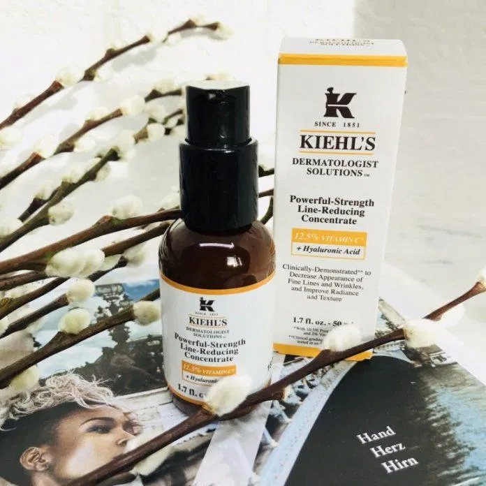 Review serum vitamin C Kiehls Powerful Strength Line Reducing