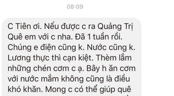 Khi biết đồng bào gặp khó khăn như vậy, Thủy Tiên thật sự không thể ngồi yên. (Ảnh: Internet)