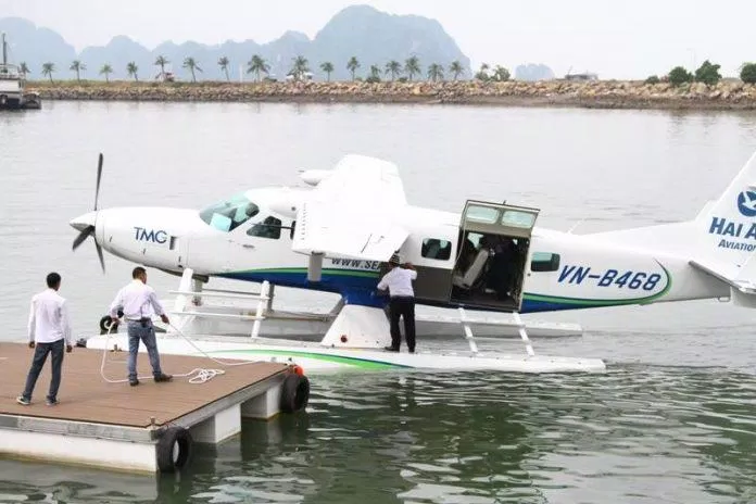 Bến thủy phi cơ tham quan vịnh Hạ Long ( nguồn: Internet )