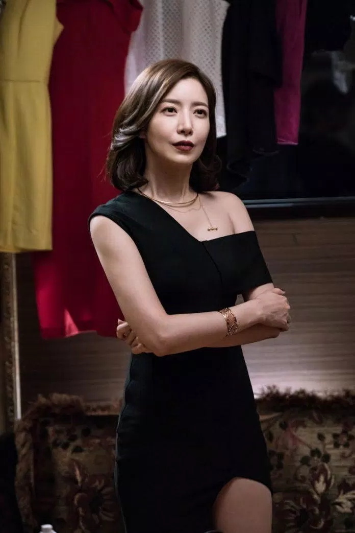 Yoon Se Ah trong vai Pi Seung Hee (ảnh: internet)