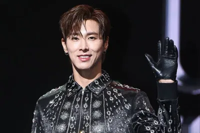 Yunho đã phải bươn trải từ khi còn nhỏ vì hoàn cảnh gia đình (Ảnh: Internet)