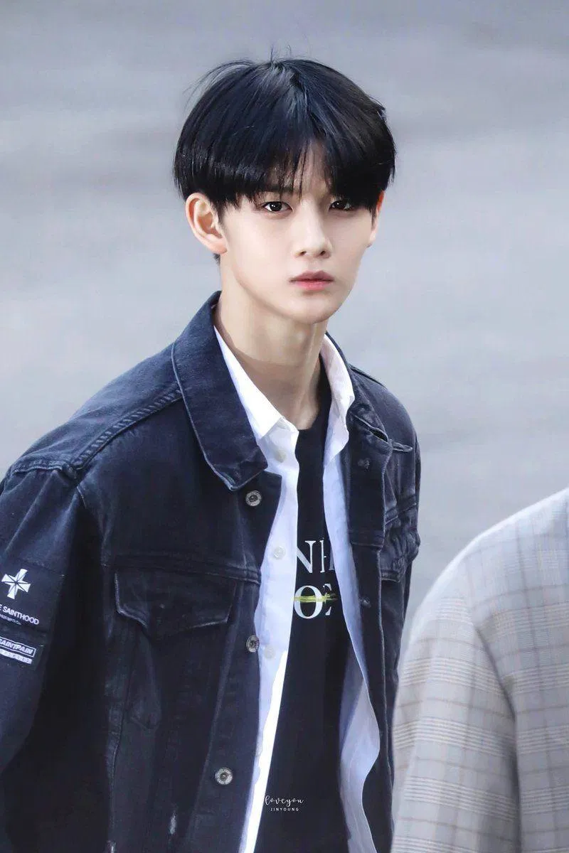 Bae Jinyoung CIX (Ảnh: Internet)