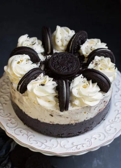 Bánh sinh nhật kem tươi cùng oreo (Ảnh: internet) Bánh sinh nhật kem tươi cùng oreo (Ảnh: internet)