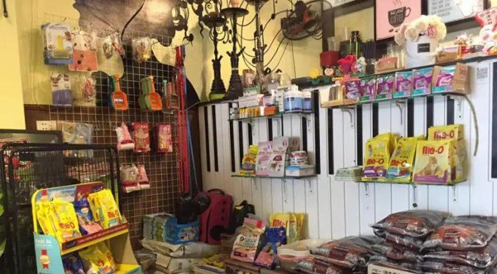 Cửa hàng bách hóa siêu tiện lợi ở Lizzy House (Ảnh: Facebook Cafe Mèo Lizzy House)