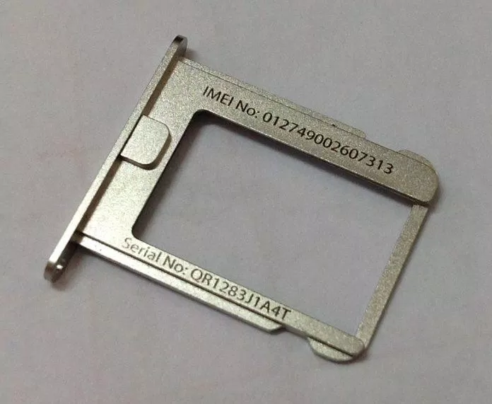Xem số IMEI qua khay sim