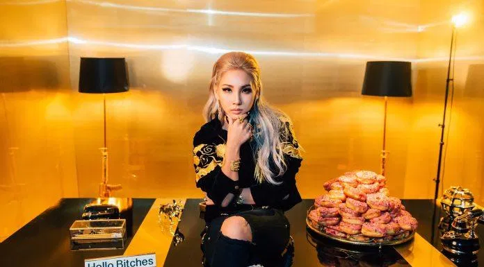 CL quyến rũ hết mức trong ca khúc Hello Bitches. (Nguồn: Internet)
