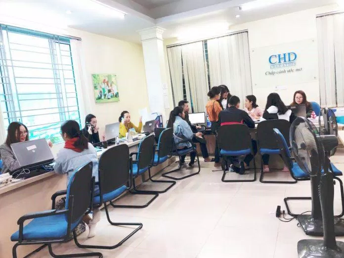 Công ty tư vấn du học và đào tạo CHD tuyển sinh đa dạng các chương trình như Trung học Phổ thông, Đại học,... (Ảnh Internet)