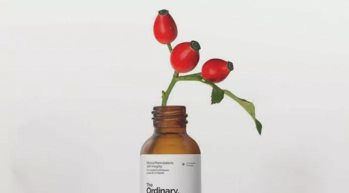 Dầu dưỡng The Ordinary 100% Organic Cold-Pressed Rose Hip Seed Oil có 100% thành phần là dầu nụ tầm xuân (ảnh: internet)