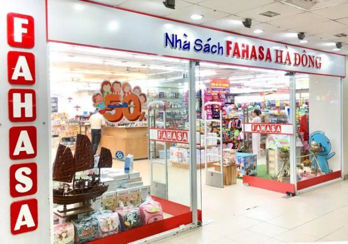Nhà sách FAHASA tại Km10, Nguyễn Trãi, P.Mộ Lao, Q.Hà Đông, Hà Nội (Ảnh Internet)