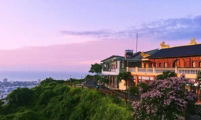 Hồ Mây Resort lúc chiều tàn (Ảnh Internet)