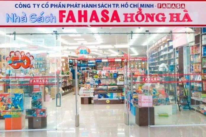 Nhà sách FAHASA tại Tầng 2, TTTM Mipec Long Biên – 02 Long Biên II, P. Ngọc Lãm, Q. Long Biên, Hà Nội (Ảnh Internet)