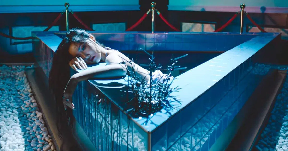 Hwasa đầy cá tính trong ca khúc Maria. (Nguồn: Internet)