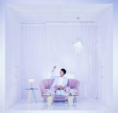 Ảnh trong album BE của Jin (Ảnh: Internet)