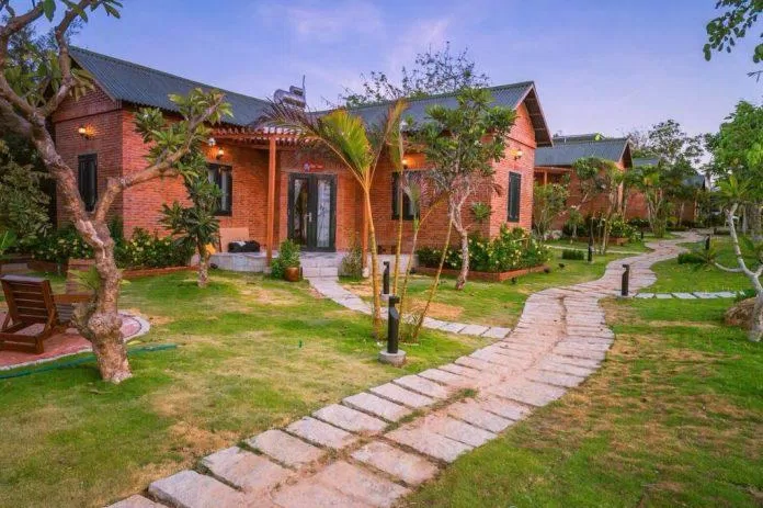 Long Hải Channel Beach Resort (Ảnh Internet)