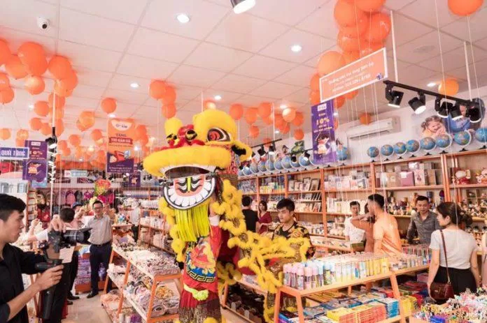 Điểm danh 10 nhà sách tại Hà Nội đẹp - độc - chất cho team yêu sách đất Hà thành cửa hàng fahasa Hà Nội khám phá list List 10 list shop Nhã Nam nhà sách Nhà sách Cá Chép Nhà sách Cá Chép Hà Nội Nhà sách FAHASA Hà Nội Nhà sách Hà Nội Nhà sách Kim Đồng Nhà sách Kim Đồng Hà Nội Nhà sách Nhã Nam Nhà sách Nhã Nam Hà Nội Nhà sách Phương Nam Nhà sách Phương Nam Hà Nội nhà sách tại hà nội Nhà sách Tiền Phong Nhà sách Tiền Phong Hà Nội Nhà sách Tiến Thọ Hà Nội Nhà sách Tràng An Hà Nội Nhà sách Tràng Tiền Hà Nội Nhà sách Trí Tuệ Nhà sách Trí Tuệ Hà Nội thanh xuân thông tin Tràng An