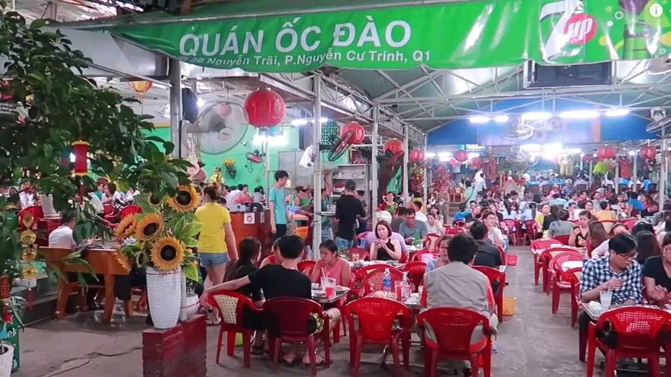 Không gian quán ốc Đào rất rộng rãi, thoáng mát (nguồn: FB Ốc Đào)