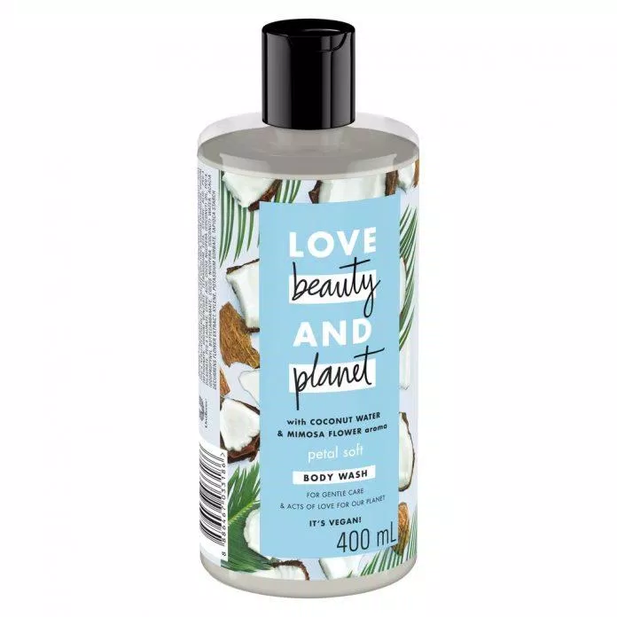 Sữa tắm Love Beauty And Planet Petal Soft với thành phần chính là nước dừa tươi (nguồn: Internet). Sữa tắm Love Beauty And Planet Petal Soft với thành phần chính là nước dừa tươi (nguồn: Internet).