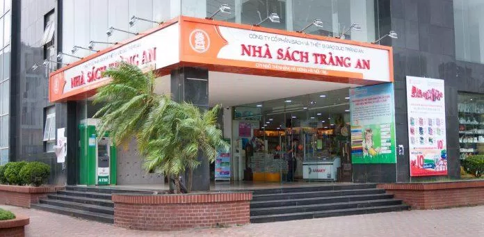 Nhà sách Tràng An tại Tòa nhà CT1, Ngô Thì Nhậm, P. Hà Cầu, Q. Hà Đông, Tp. Hà Nội Ảnh Internet)