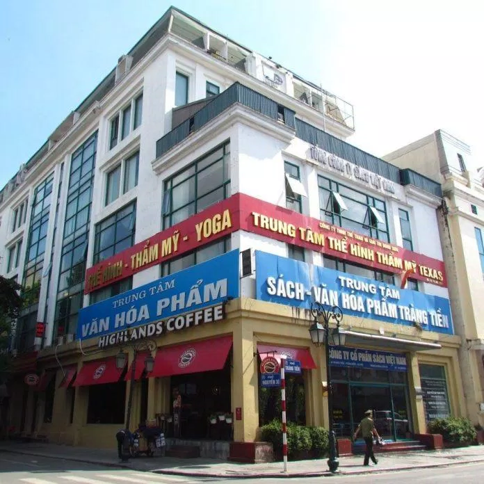 Nhà sách Tràng Tiền Hà Nội Ảnh Internet)
