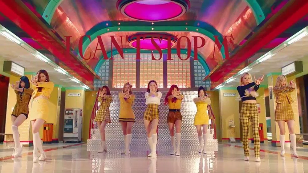 TWICE thể hiện nhiều tính cách trong ca khúc I Can’t Stop Me. (Nguồn: Internet)