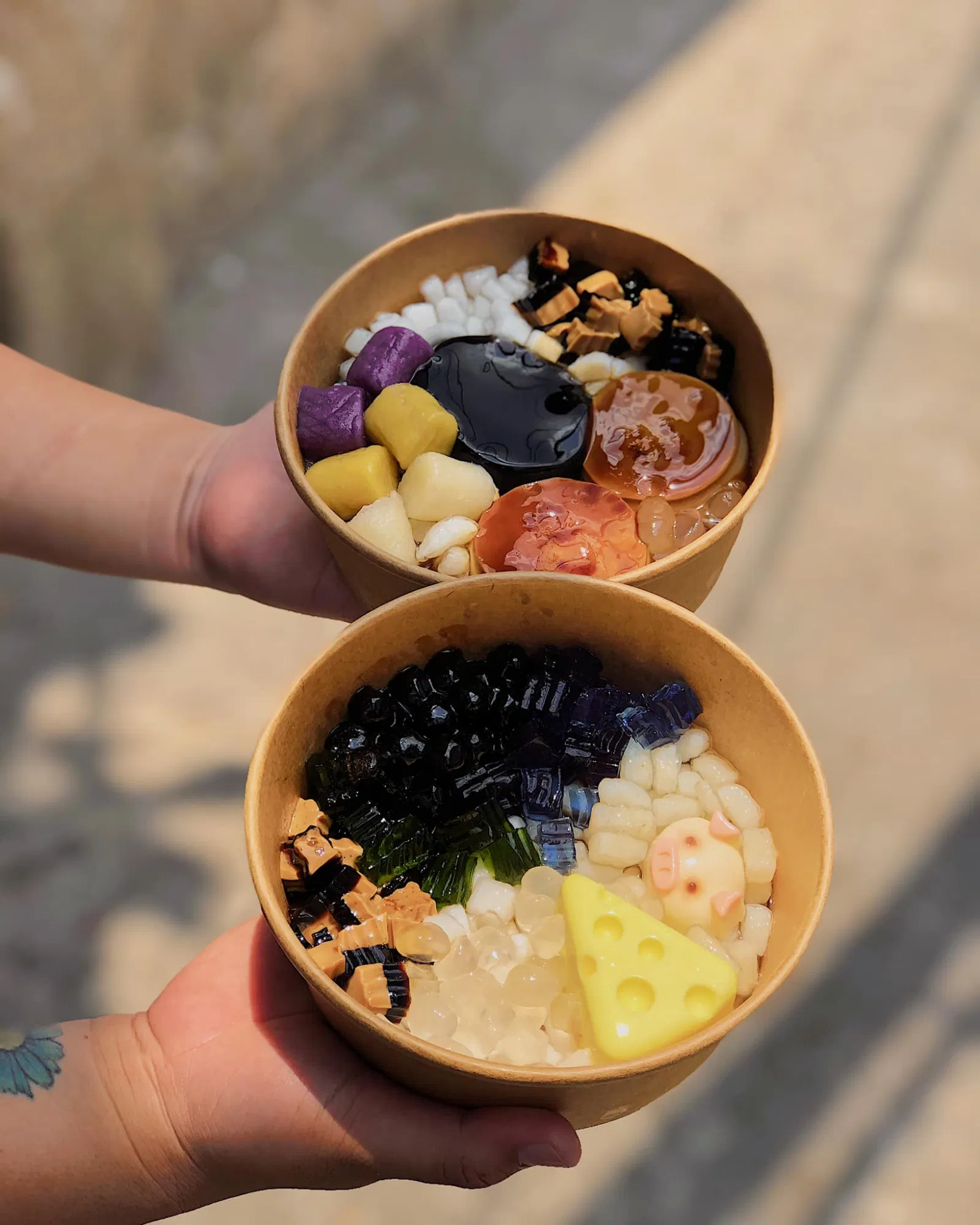 Hai món hút khách của Tini Tea (Ảnh: Internet).