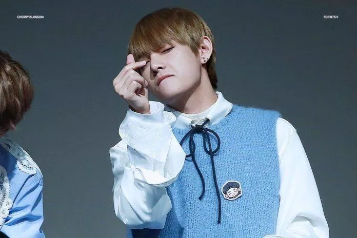 V luôn nhắc nhở rằng các ARMY phải san sẻ tình yêu thương một cách công bằng cho cả 7 thành viên BTS. (Nguồn: Internet)