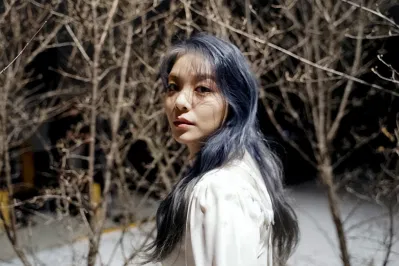 Một cảnh trong MV Sweater (Ảnh: Internet)
