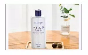 Review nước hoa hồng Hanajirushi Coix Seed Skin Conditioner: giá thành hợp lý, lành tính với mọi loại da