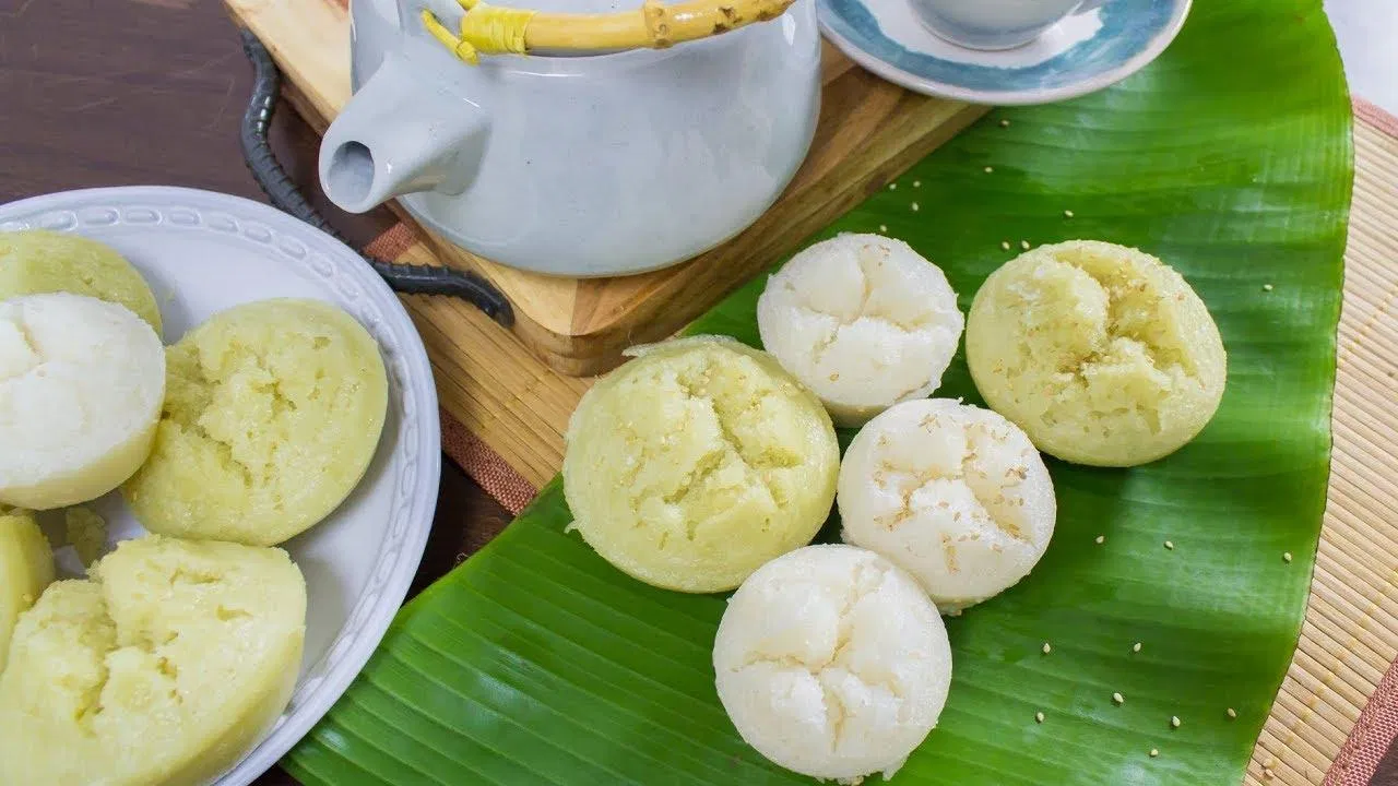 Bánh bò rễ tre có vị ngọt béo, xốp mềm đặc trưng (Nguồn: Internet)