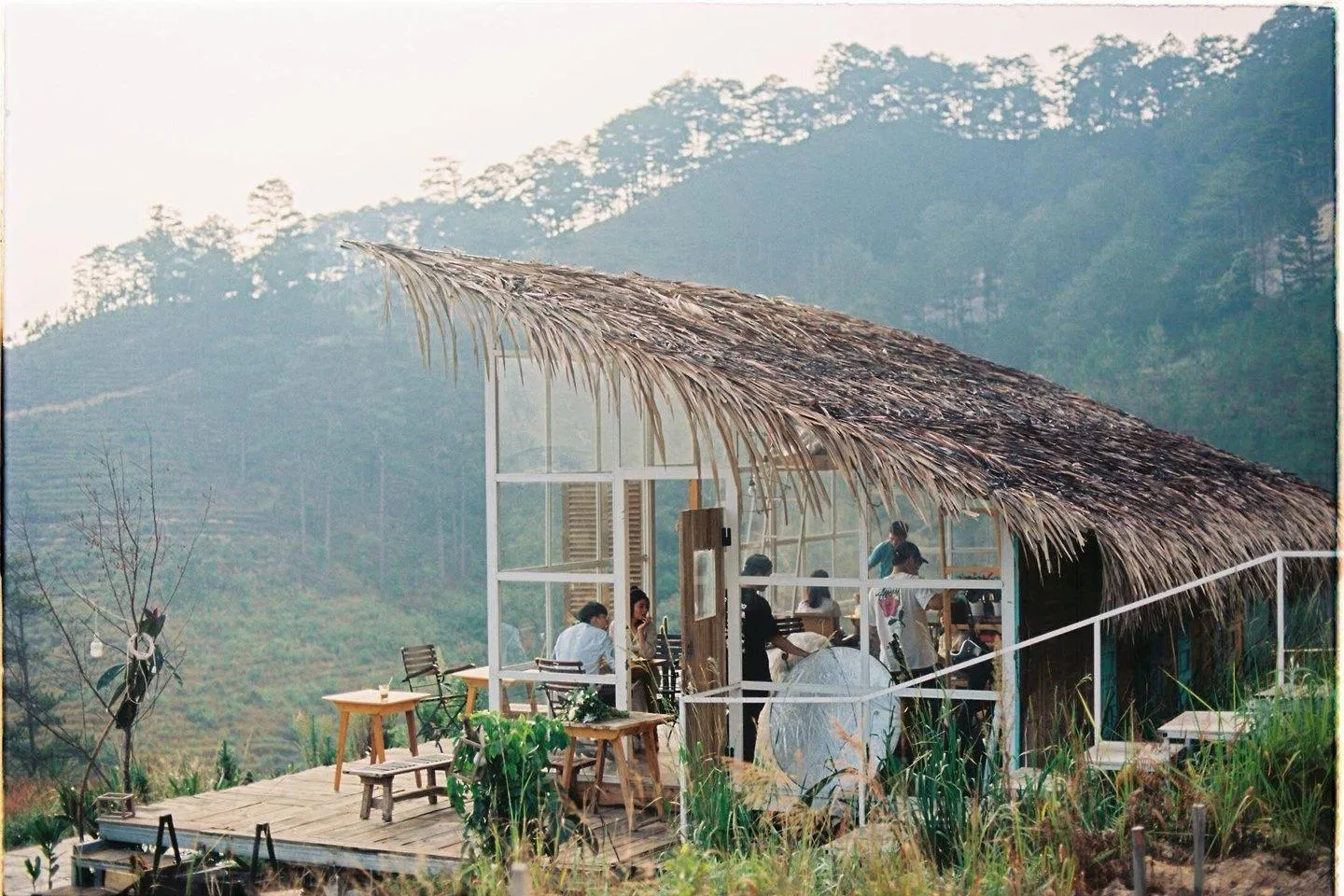 The Wilder - nest là quán góp mặt trong MV của ca sĩ Bảo Anh (Nguồn: Internet)