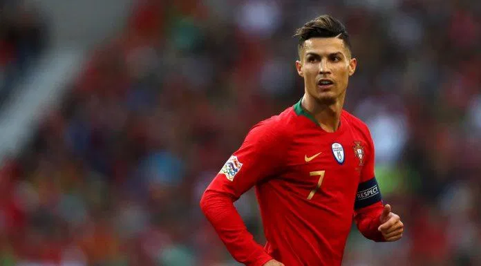 Cristiano Ronaldo đã ghi hơn 700 bàn thắng trong sự nghiệp cho câu lạc bộ và đội tuyển quốc gia