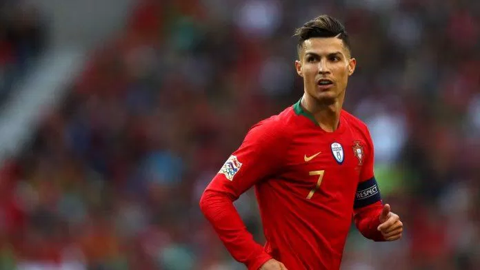 Cristiano Ronaldo đã ghi hơn 700 bàn thắng trong sự nghiệp cho câu lạc bộ và đội tuyển quốc gia